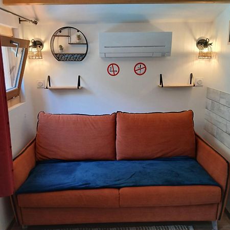 Chalet Charmant Avec Piscine Mercuer Dış mekan fotoğraf